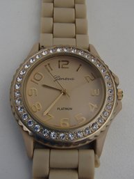 Geneva Platinum Silicon Banded Watch Japan Movement