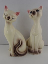 Vintage Pair Siamese Cats Made By UCGC Taiwan