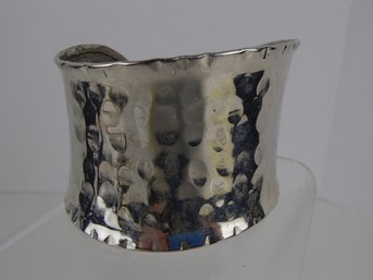 Hammered Cuff Bracelet Weight 43.6g