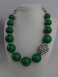 Awesome 18' St. Patrick's Day Green And Rhinestone Necklace