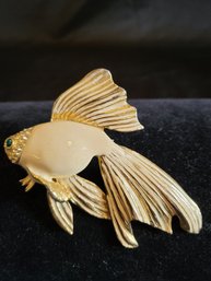 Craft Goldfish Pin
