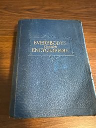 Everybodys Complete Encyclopedia