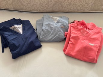 Xs -s Scrubs
