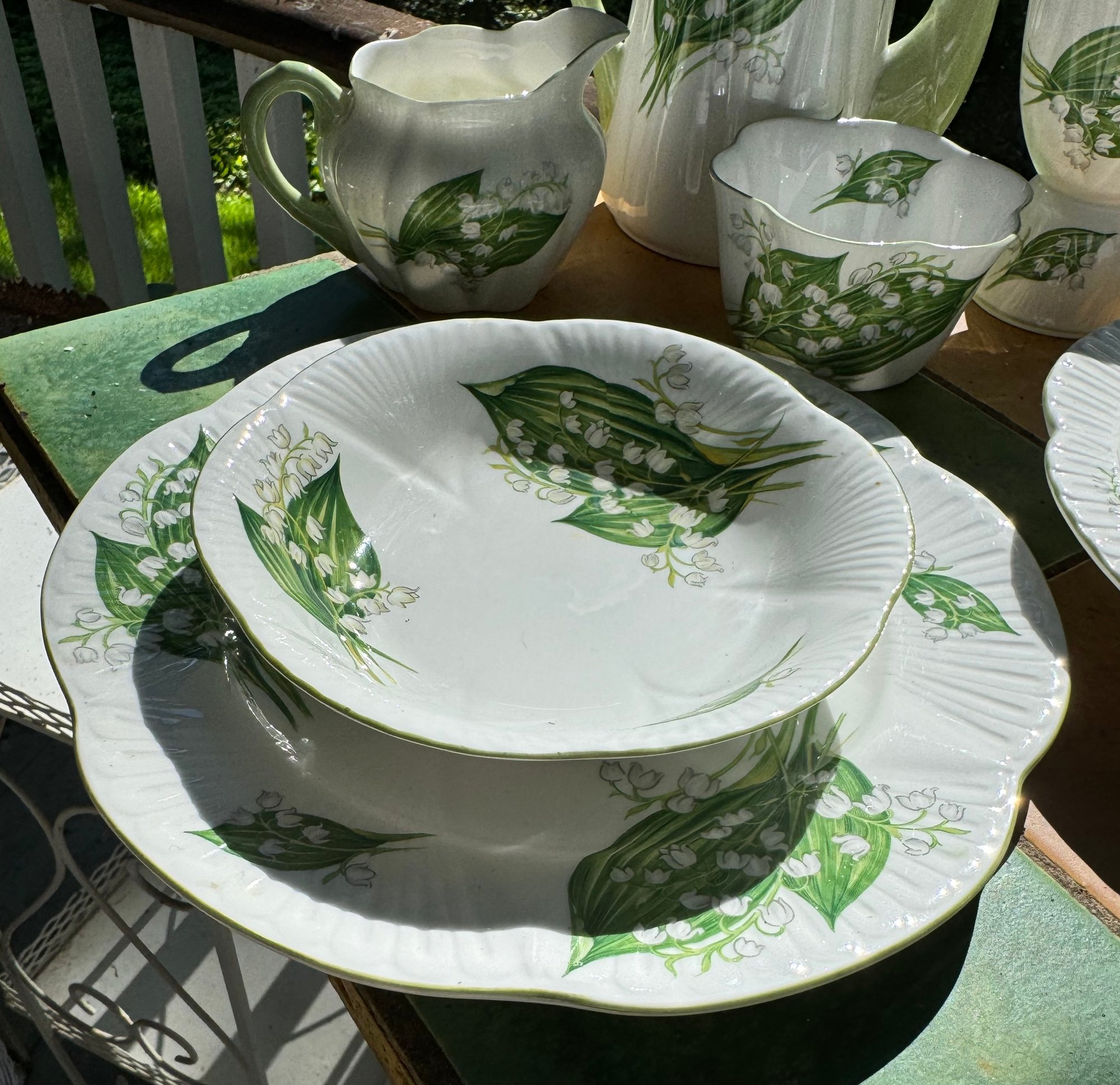 Partial Set Shelley's Lily Of The Valley #3936 | Auctionninja.com