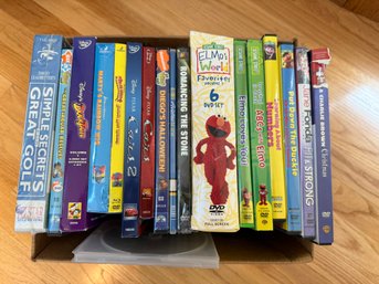 FR/ Box - Assorted DVD's - Children's, Movies, TV Series - Nickelodeon, Sesame St, Spiderman Etc