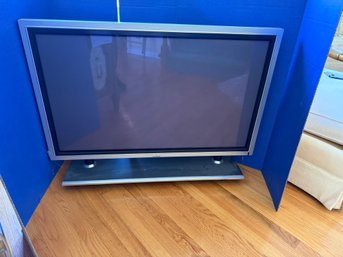1LR/ 1 Pc - Large Dell 42' PDP HDTV, Model #W4200HD, On Wheeled Platform Base