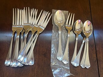 DR/ Bag 16pcs - Contemporary Stainless Miscellaneous Forks/Spoons - Towle Etc