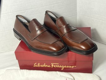 2B1/ Box - Pair Salvatore Ferragamo Silenzio Brandy Pebble Calf Slip Ons 13D In Box With Storage Bags