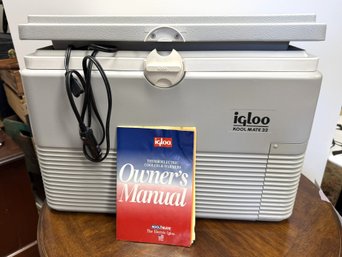 AN-214/ ThermoElectric Igloo Kool Mate 32 Cooler With Owners Manual