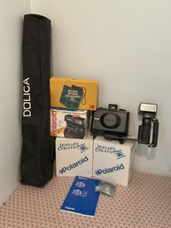 2D/ 6pcs - Polaroid Instant Cameras Etc: ProPack W/Manual, OneStep In Orig. Box, 2 Refurbished OneSteps Etc