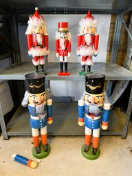 G/ Box 5pcs - Wooden Nutcracker Soldiers - Various Sizes