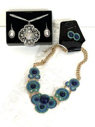 SH/ Bag- 2 New Sets Necklace & Pierced Earrings - 14' Gold Tone W Blue & Aqua Stones, 18' Silver Tone Filagree