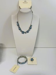 SH/ Bag 3pcs - Beautiful Monet Set - Silver Tone Light Blue W Rhinestone 16' Necklace, Stretch Bracelet & Ring