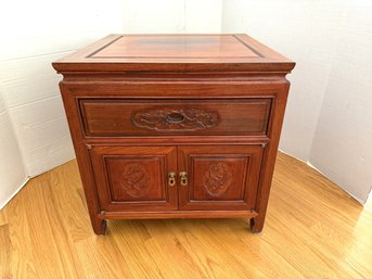 1LR/ Beautiful Chinoiserie Rosewood Night Stand End Table, Carved Panels, Brass Pulls