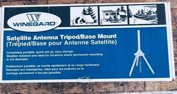 Winegard Brand Satelite Antenna Tripod Base/Mount
