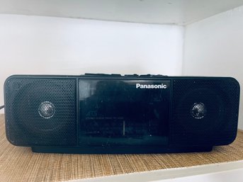 Panasonic Alarm Clock Radio - Works Great!