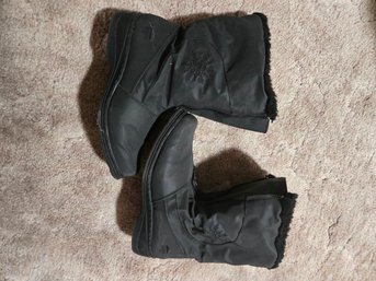 Totes Black Boots Sz 9
