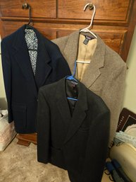 Mens Suit Jackets 3- Farah 40R, Ratner