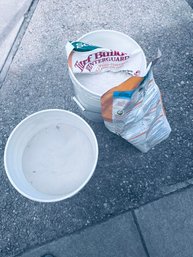 Weed Control And Pure White Sand - Scotts Brand Winter Guard Weed Control