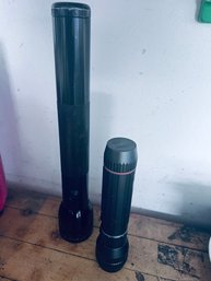 Set Of Flashlights - Mag-lite And Ozark Trail Flashlights