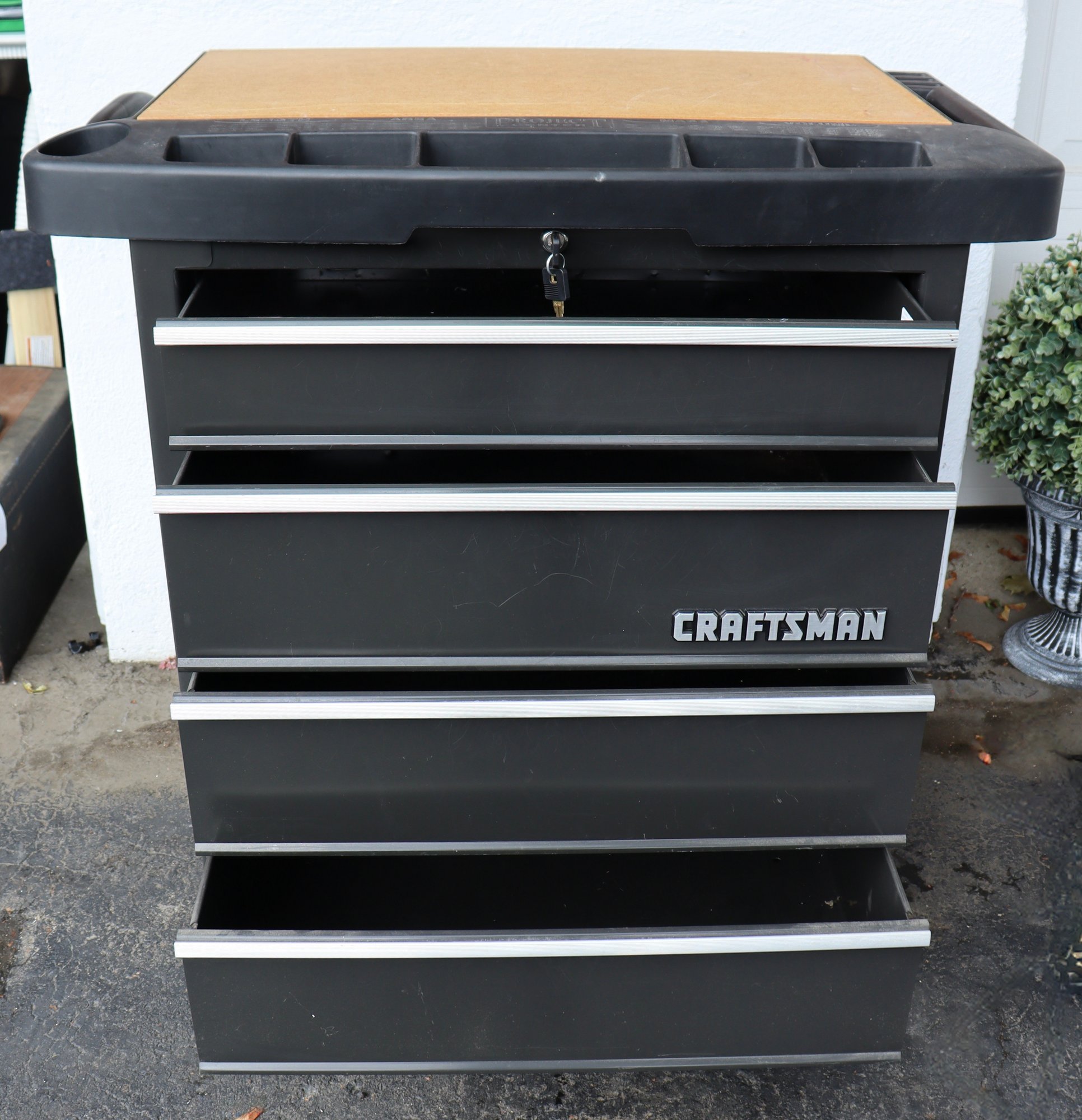 Lot 210 - Sears Craftsman 4 Drawer Project Center Tool Chest - Lockable  With Key - Great Condition! #24610 | Auctionninja.com, image size:1932x2000