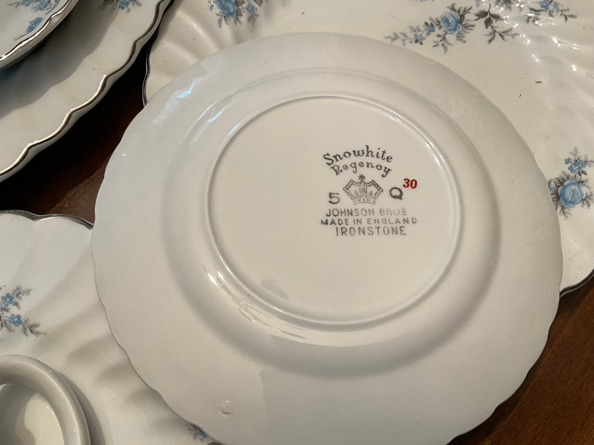 【英国ビンテージ】エリザベサン★ブルーフラワー★トリオ Lot 92- Johnson Bros. Ironstone Snowhite Regency Blue Floral China