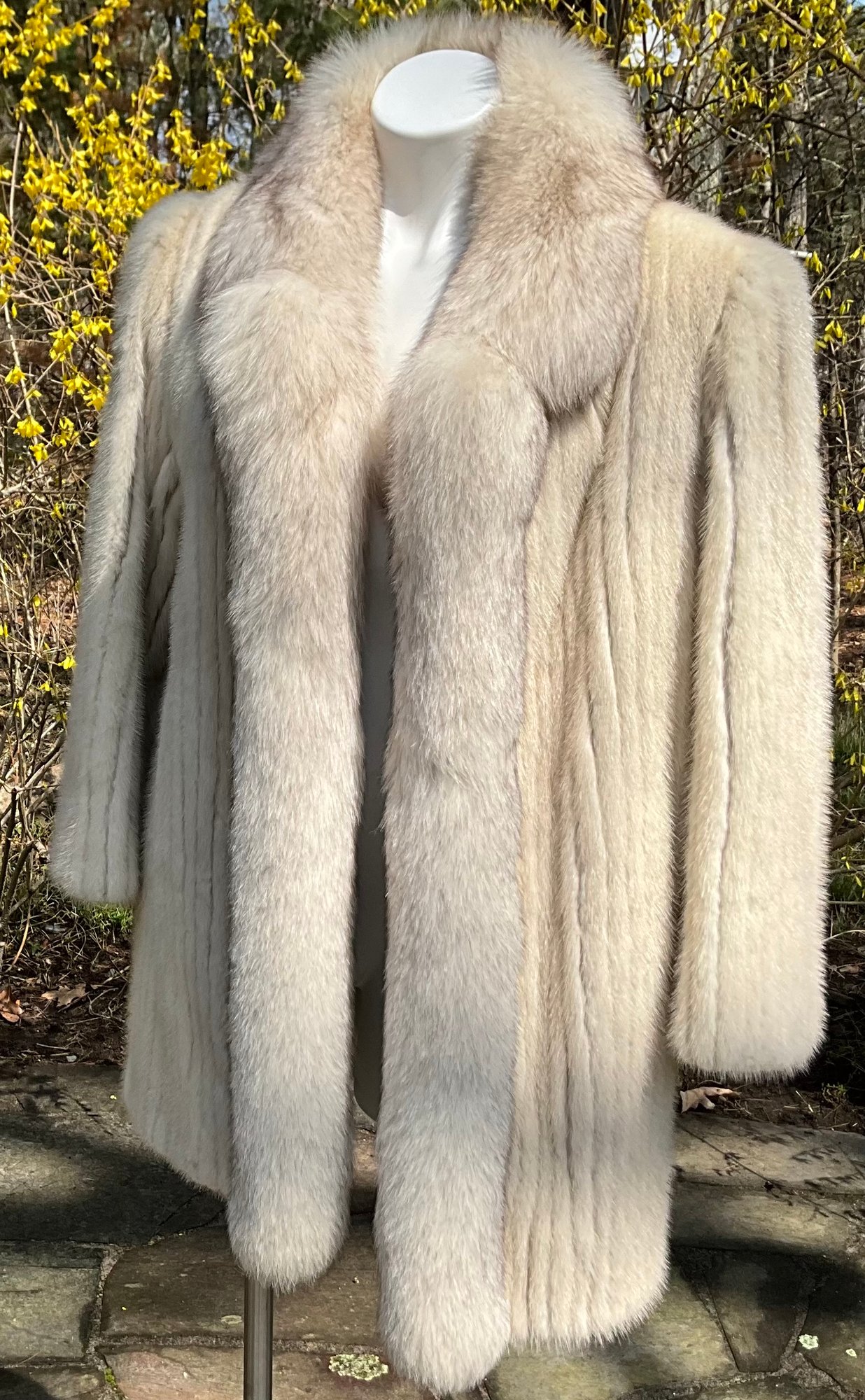 Lot 447- Furs By Freedman Off White Silver Fox Fur Coat Womens