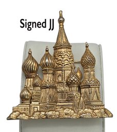 Lot 921LC - Saint Basils Cathedral Signed JJ Russia Costume Gold Brooch