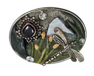Lot 973LC - Handcrafted Dragon Fly Nature Scene Brooch - Black Stone