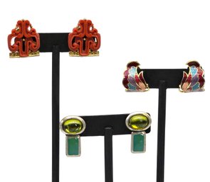 Lot 909WA - 1960s Clip On Earrings Signed OLF & 80s Enamel Clip On Earrings - Costume Jewelry