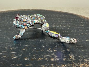 Lot 439LC - 1980s Signed BAUER - Hand Crafted In USA - Leaping Frog Rhinestone Pin Brooch