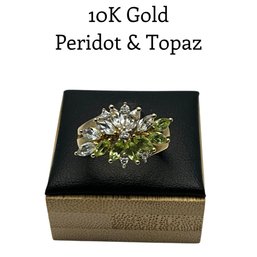 Lot 35DD- 10K Gold With Peridot & White Topaz Ring Size 7 - WE SHIP! Weight In Photos