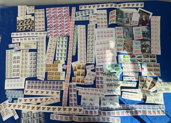 Lot 321SES - Uncanceled US Postage Stamps - Presidents - Vietnam Vets - Desert Shield - Columbus - Mint