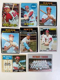 Lot 360SES- 8 1960-early 1970s TOPPS Baseball Cards - Tony Perez - Johnny Bench Reds - Tom Seaver NY Mets