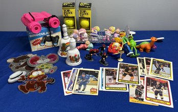 Lot 136- Vintage 1980s Little Toys - Folding Binoculars, Golf Balls, Kermit The Frog, Dolls, Sports Cards