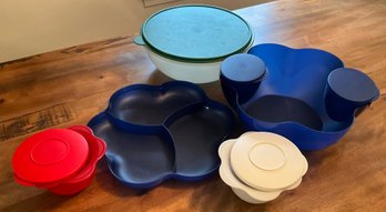 Lot 154SES- Blooming! Scalloped Tupperware Chip & Dip - Giant Bowl- Flower Containers - Red- White - Blue