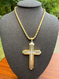 Lot 433LC - Beautiful Cross On Heavy 22 Inch Chain Necklace Stamped SHR Stainless Steel - Mens Jewelry