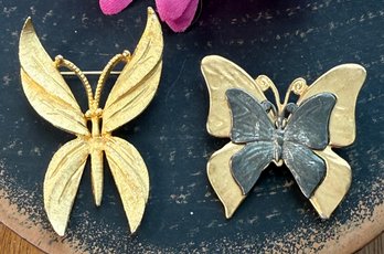 Lot 465LC - Vintage Butterflies Brooch Signed By Premier Designs And BSK Pins - Lot Of 2