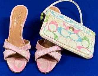 Lot 409- COACH Pink Signature Wood Heels Slip On Sandals Size 7 & Pastel Hampton Scribble Wristlet Purse