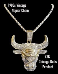 346LC - Chicago Bulls NBA Bull Head Statement Pendant -Late 90s Y2K Clear Rhinestones Goldtone - Napier Chain
