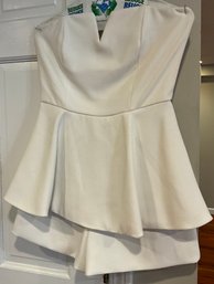 Lot 449- DO BE White Shorts Peplum Romper Womens Size Small