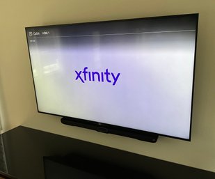Lot 45- Sony Bravia Smart 75 Inch Wall Mounted TV XBR 75X850C LED 4K ULTRA HIGH DEFINITION - Includes Mount