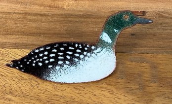 Lot 533CN - Decorative Loon Enamel White And Black Specks Pin Brooch