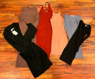 Lot 57- Sweater Dresses - Lot Of 6 - Size Small