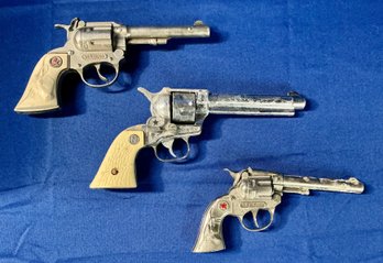 Lot 208 - Vintage Hubley USA Die Cast Metal Western 3 Toy Cap Pistol Lot - Stallion 38 - Sure-shot