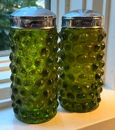 Lot 15- 1960s Fenton Emerald Green Hobnail Salt And Pepper Shakers - Vintage Kitchen