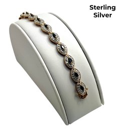 Lot 419 - Sterling Silver Bracelet With Blue Stones 7 1/2 Inches - Beautiful