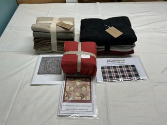 Lot 194Q- New - 3 Quilts Kits With Patterns & Fabric Peaceful Nights, Anna Rose, Colorwash Woolies Flannel