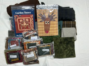 Lot 203Q- New- Up On The Roof Top By Jan Patek & Jake Findley Large Lots Wool Kits And Of Brown & Blue Wool