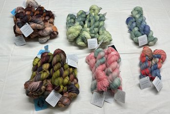 Lot 235Q- 100% Mexico - 16 Mahogany Dreams, Through The Grape Vine, Stroll The Garden - Yarn